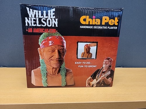 Willie nelson chia pet - willie,